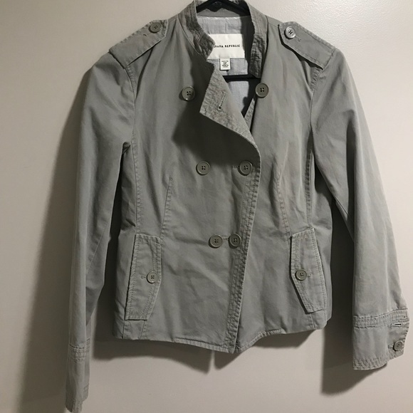 Banana Republic Jackets & Blazers - EUC Banana Republic Cropped Pea Coat Jacket